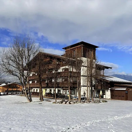 Kitzbuehler Alpen Szálloda