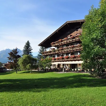 Kaiserhotel Kitzbuehler Alpen 4* Oberndorf in Tirol